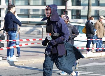 Au fil des coureuses et coureurs au km 16 entre 11h00 et 11h30